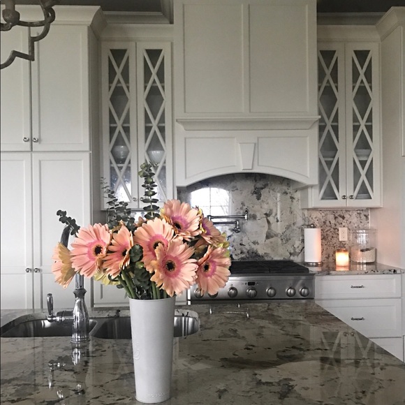 Meet your Posher, Trish - Picture 6 of 7